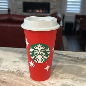 NEW ~ STARBUCKS HOLIDAY 2022 REUSABLE RED CUP